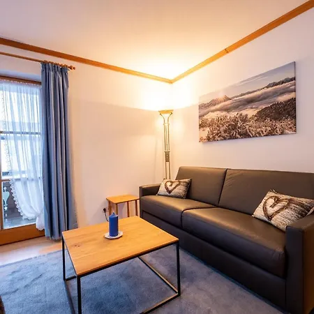 Bernadein Apartment