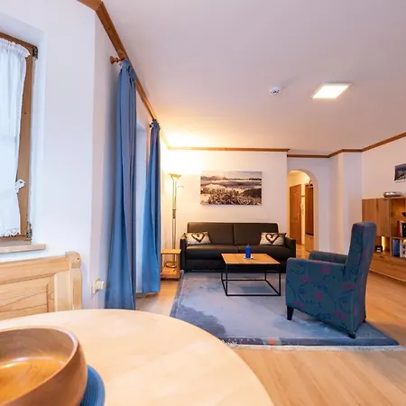 Bernadein Apartment