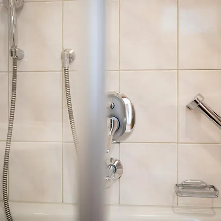 Apartament Bernadein *